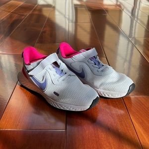 Nike Revolution Sneakers - Size 1 Youth